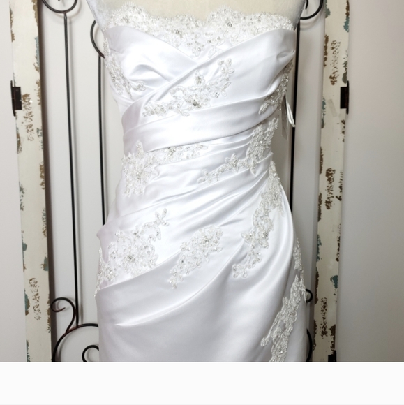 W1 WEDDING DRESS - Picture 4 of 11
